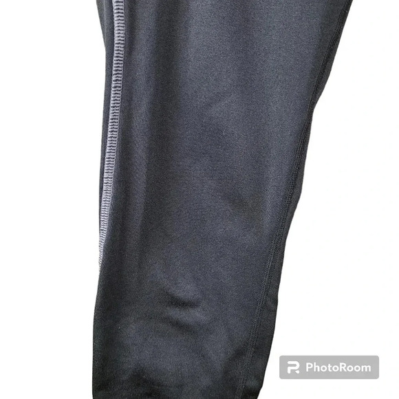 Athleta Skirt Up Acceleration 2 in 1 Skirt Legging - Picture 6 of 14